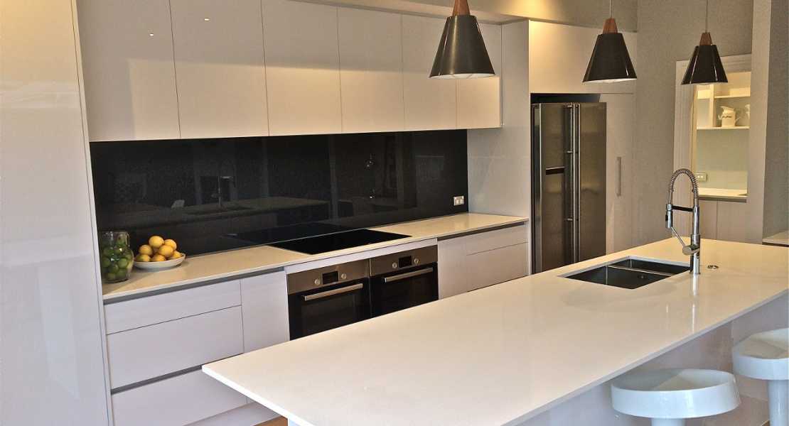 Kitchen Glass Splashback