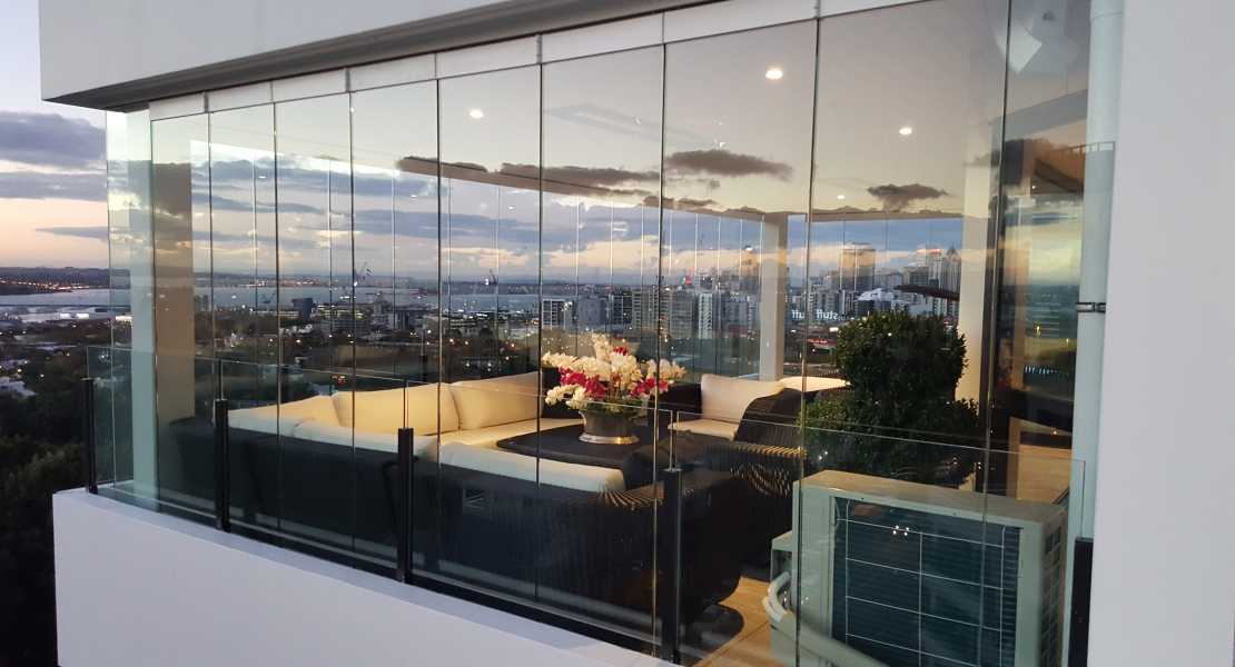 Frameless Glass Bifold Doors Solution